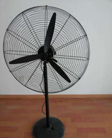 落地扇风量对比 60W十八英寸与230W大功率风扇如何选？